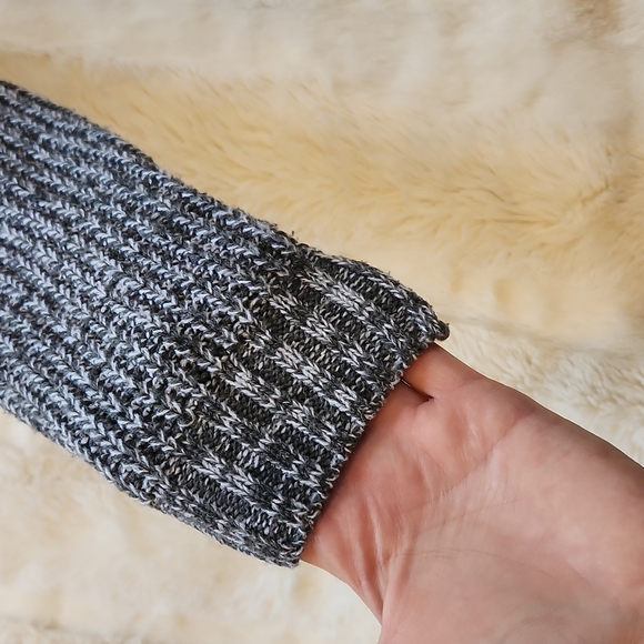 So Crew Neck Ribbed Sweater Grey size M - Picture 5 of 11